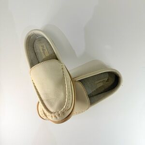 MySlippers by MyPillow Women's Leather Moccasin Slippers - Cream - Size 8